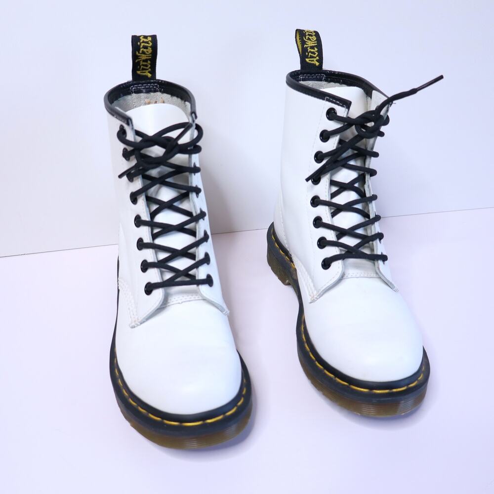 DR MARTENS 1460 Smooth Leather Lace Up Above Ankle Boots White Casual Women's 6